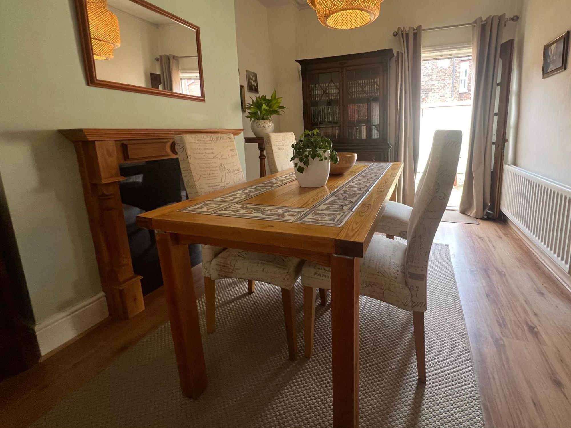 2025 Award Winner Liverpool Strawberry House - 3 Bedrooms 外观 照片
